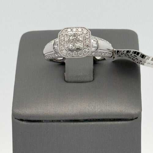 14K White Gold 0.75 CT Diamond Engagement ring, Size 6.25, 4.4g S100819