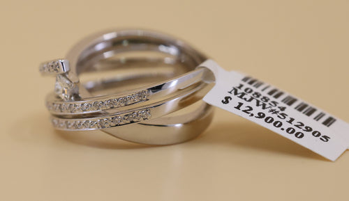 18k White Gold Ladies 0.50 CT Diamond Fancy Ring, 8.9gm, Size 7.25, S108854