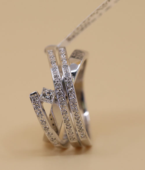 18k White Gold Ladies 0.50 CT Diamond Fancy Ring, 8.9gm, Size 7.25, S108854