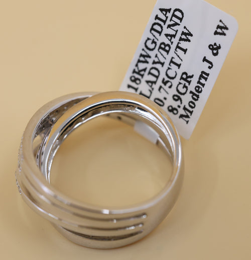 18k White Gold Ladies 0.50 CT Diamond Fancy Ring, 8.9gm, Size 7.25, S108854