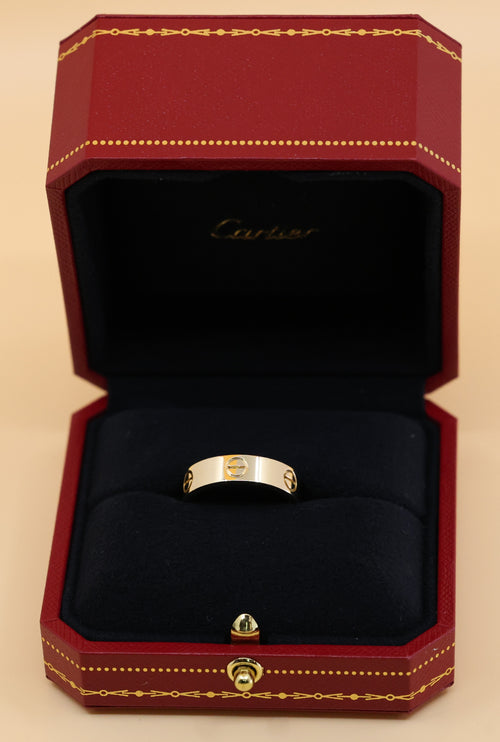 Cartier LOVE ring 18k Yellow Gold Classic Model