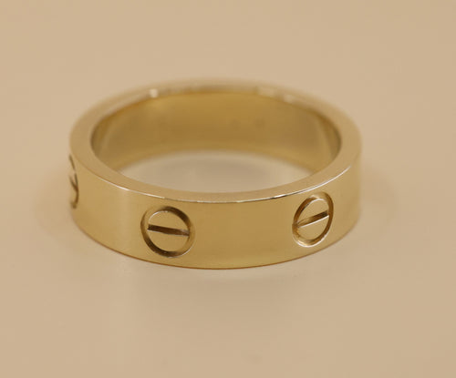 Cartier LOVE ring 18k Yellow Gold Classic Model