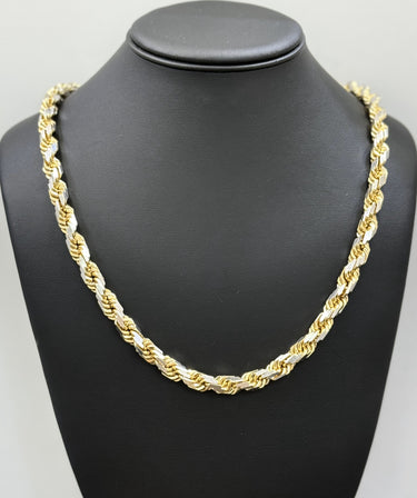 Rope Chains Collection: Exude Strength & Sophistication