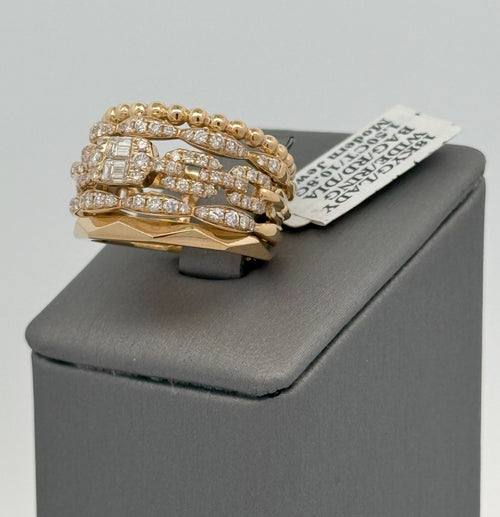 18k Yellow Gold 1.50CT Baguette & Round Diamond Ring, 10.8gm, size 6.5, S16589