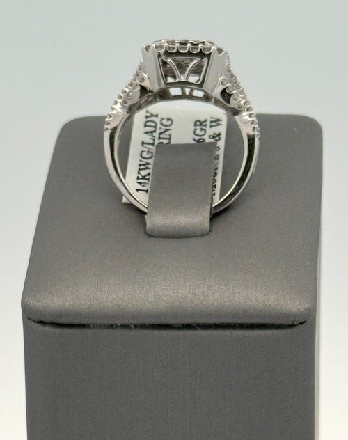 14k White Gold 1.00 CT Diamond Cluster Ring, 4.6g, Size 5,75, S108427
