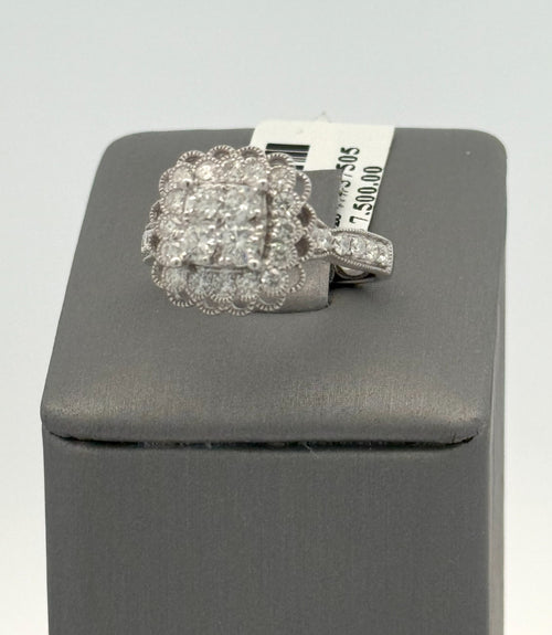 14k White Gold 1.00 CT Diamond Cluster Ring, 4.9g, Size 7, S108423