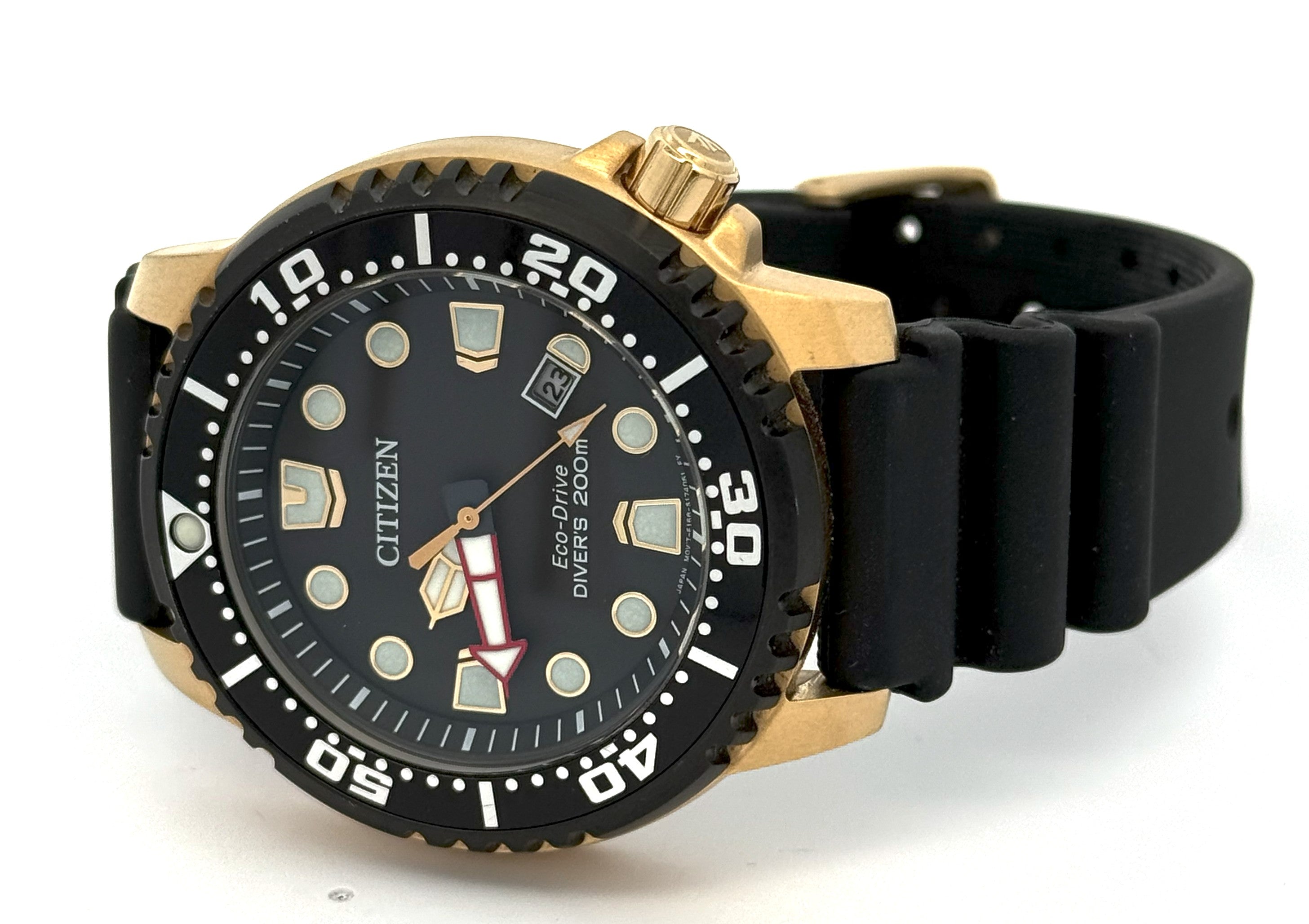 CITIZEN PROMASTER ダイバーズウォッチ ブラック ゴールド Amazon.com: Citizen Promaster Dive Eco-Drive Watch, 3-Hand Date