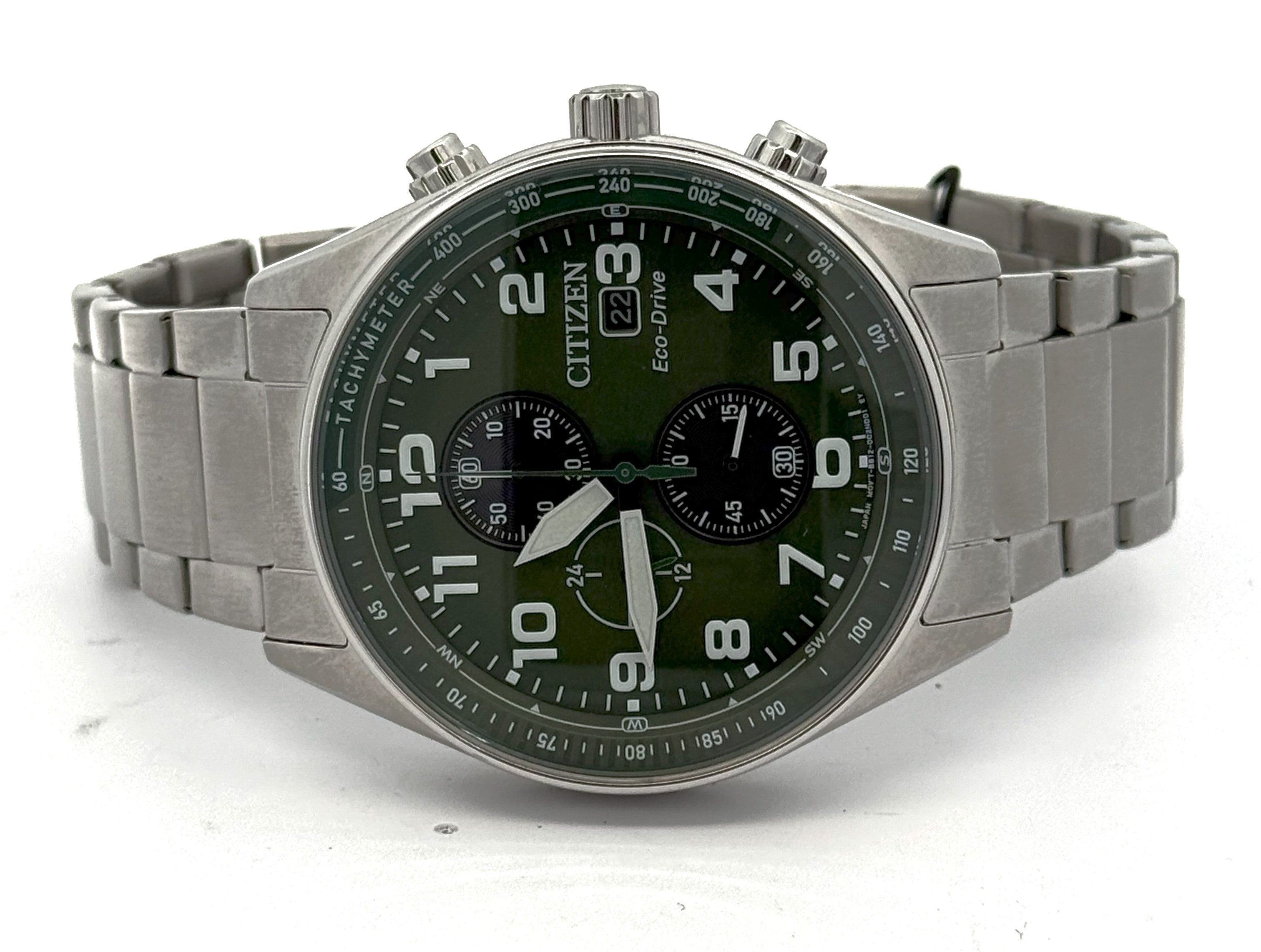 ブラゴ Citizen Eco Drive Chronograph Stainless steel 43mm Green Dial Watch CA