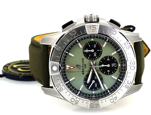 Breitling Avenger B01 Chronograph 44mm, AB0147101L1X1, S16976