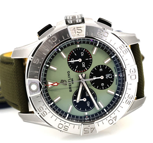 Breitling Avenger B01 Chronograph 44mm, AB0147101L1X1, S16976