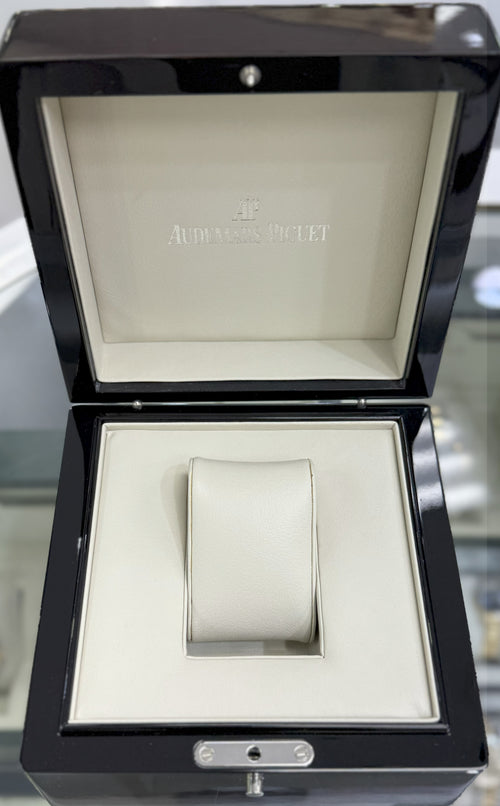 Audemars Piguet Royal Oak Offshore "Queen's Road" Limited Edition Watch Box - Original Set