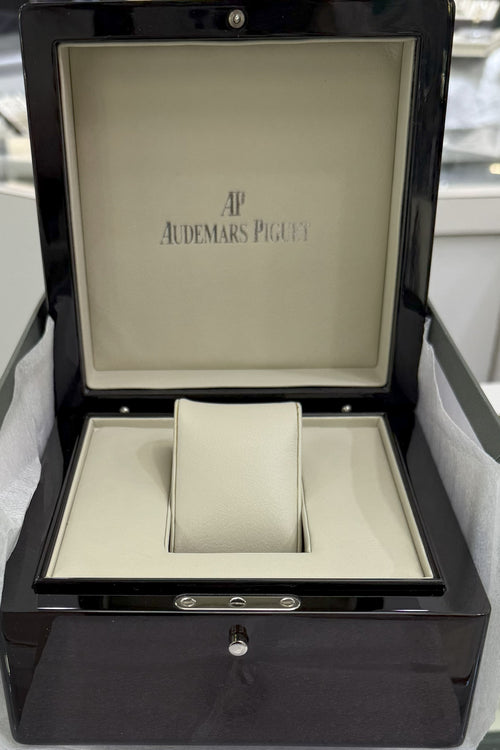 Audemars Piguet Royal Oak Offshore "Queen's Road" Limited Edition Watch Box - Original Set