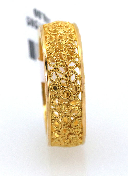 21k Yellow Gold Lady Wedding Band, 5.0gm, Size 7.25, S109048