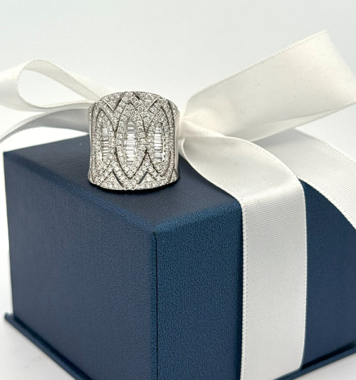 18K White Gold 2.50 CT Diamond Cluster Ladies Ring, S16654