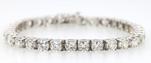 14k White Gold 15.75 CT Diamond Tennis Bracelet, 26.7g, 8", S17104