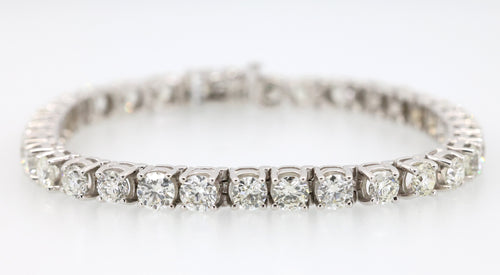 14k White Gold 15.75 CT Diamond Tennis Bracelet, 24.2g, 8", S17105