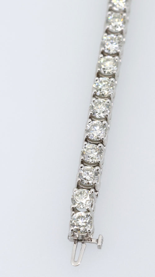 14k White Gold 15.75 CT Diamond Tennis Bracelet, 26.7g, 8", S17104