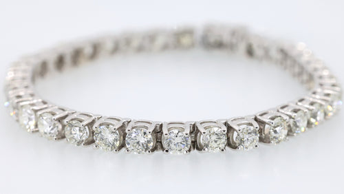 14k White Gold 15.75 CT Diamond Tennis Bracelet, 24.2g, 8", S17105