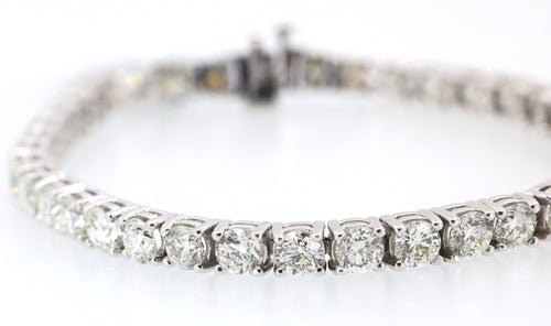 14k White Gold 15.75 CT Diamond Tennis Bracelet, 24.2g, 8", S17105