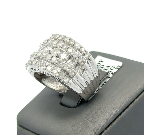 14k White Gold 2.75CT Wide Band Round & Baguette Cut Diamond Ring, S108623