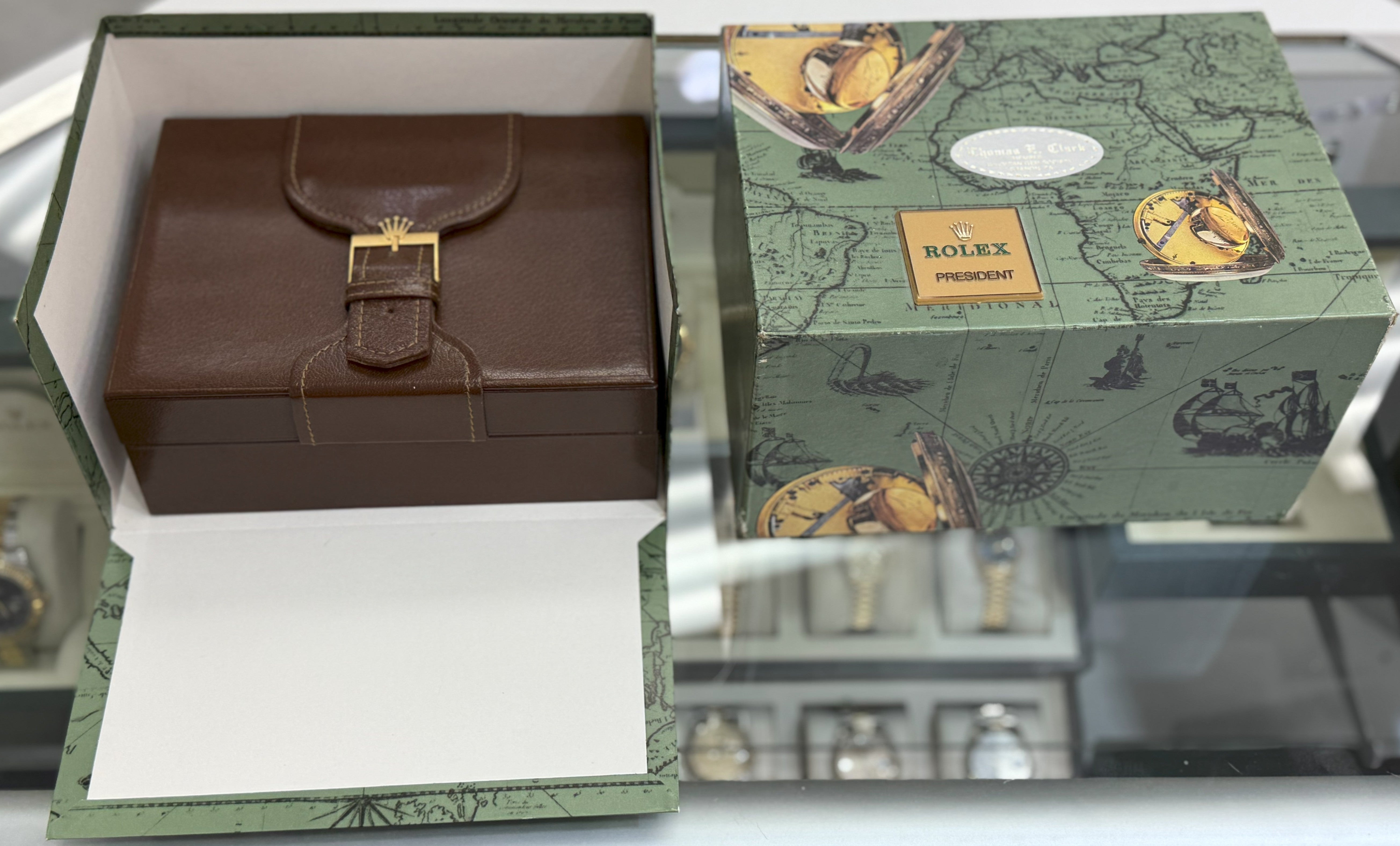 VINTAGE ROLEX WATCH BOX MONTRES ROLEX S.A.GENEVE SUISSE 71.00.06 (Pre-