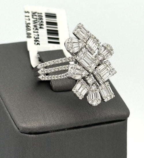 14k White Gold 1.75CT Baguette & Round Cut Diamond Ladies Ring, S108584