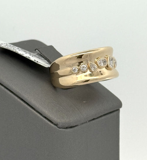 14k Yellow Gold Ladies 0.75 CT Diamond Ring, 5.3gm, Size 7, S108579