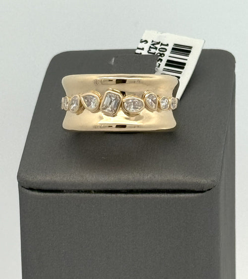 14k Yellow Gold Ladies 0.75 CT Diamond Ring, 5.3gm, Size 7, S108579