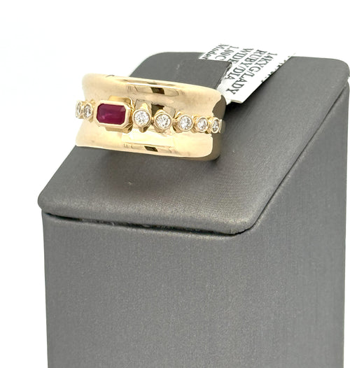 14k Yellow Gold Ladies 0.75 CT Diamond & Ruby Ring, 6.1gm, Size 7, S108581