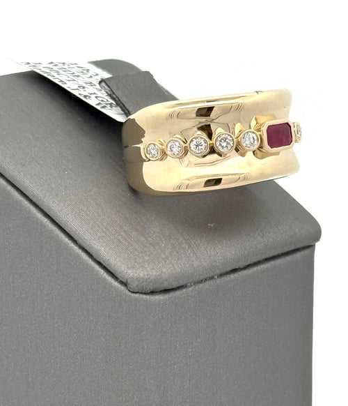 14k Yellow Gold Ladies 0.75 CT Diamond & Ruby Ring, 6.1gm, Size 7, S108581