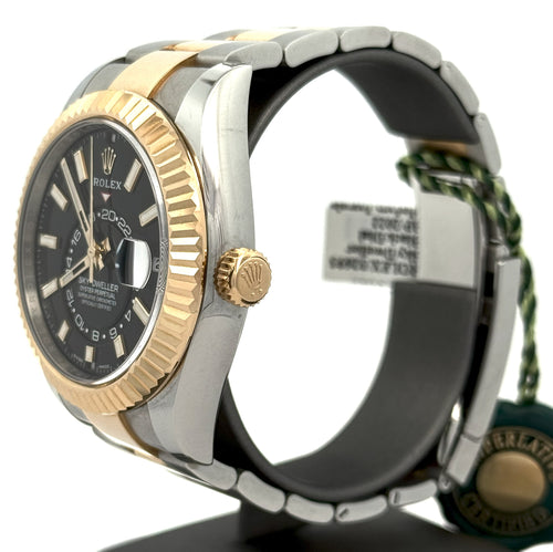 Pre-owned Rolex 326933 Sky-Dweller - 42mm Yellow Gold/SS, S16657