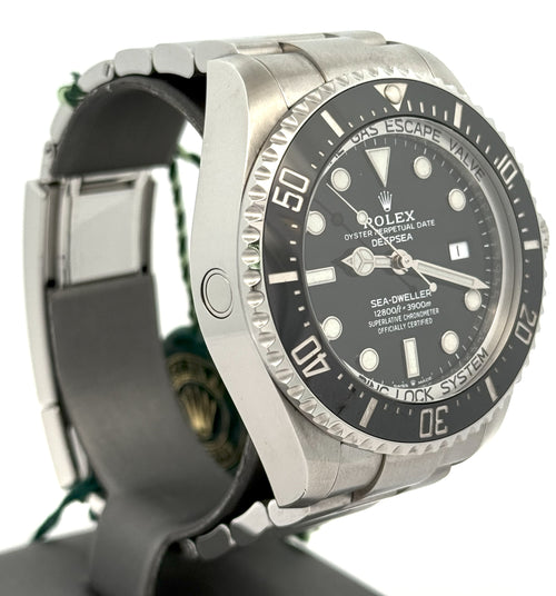 Pre-owned Rolex 126660 Sea-Dweller - 44mm Stainless Steal, S15512