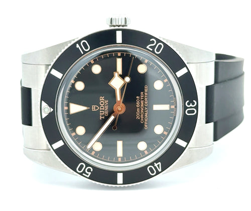 TUDOR GENEVE Black Bay 54 37 mm Steel Case Rubber Strap M79000N-0002 (PRE-OWNED) 2025