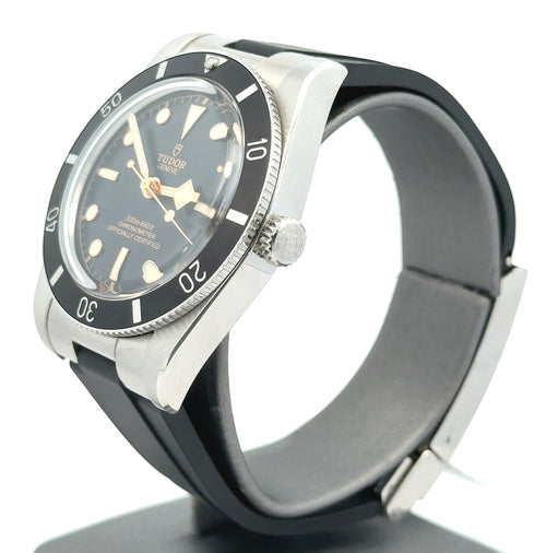 TUDOR GENEVE Black Bay 54 37 mm Steel Case Rubber Strap M79000N-0002 (PRE-OWNED) 2025