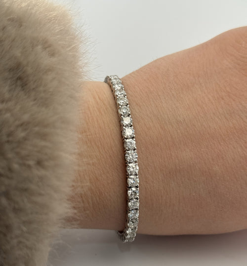 14k White Gold 8.55CT Diamond Ladies Bangle Bracelet, 14g, S108769