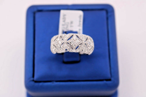 14K White Gold 1.00 CT Diamond Ladies Ring, 5.7gm, Size 7
