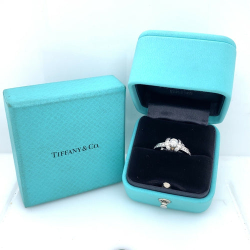 Tiffany & Co. Platinum 1.00 CT Diamond Engagement Ring E-Color, VS2-Clarity