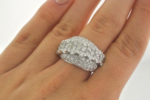 Fancy 18k White Gold 5.00 CT Diamond Cluster Ladies Ring, 9.4 gm, Size 6.5