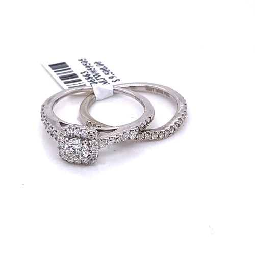 Vera Wang 1.50 CT Diamond Engagament Ring Set