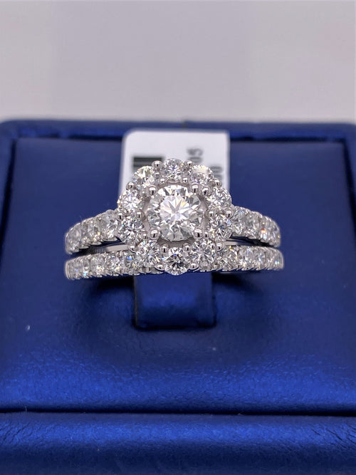 Marchesa 18k White Gold 2.00 CT Diamond Halo Engagement Ring Set