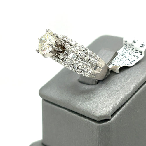 18k White Gold 3.50 CT Fancy Diamond Engagement Ring, 6.9g, Size 6.75,