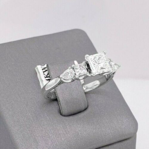 14k White Gold 1.25 CT Princess Diamond Engagement Ring, 3.6gm, Size 8
