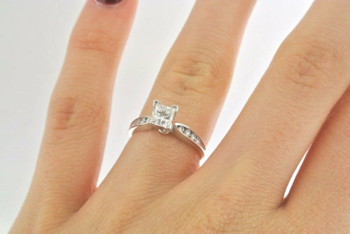 14k White Gold 1.00 CT Princess Cut Diamond Engagement Ring