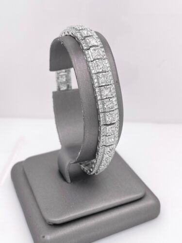 14K White Gold 12.00 CT Diamond Tennis Bracelet, 22 g, 7.5 inches,