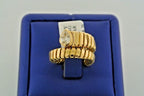 18k Yellow Gold 0.60 C Pear Shape Diamond, 11.6gm, Size 5