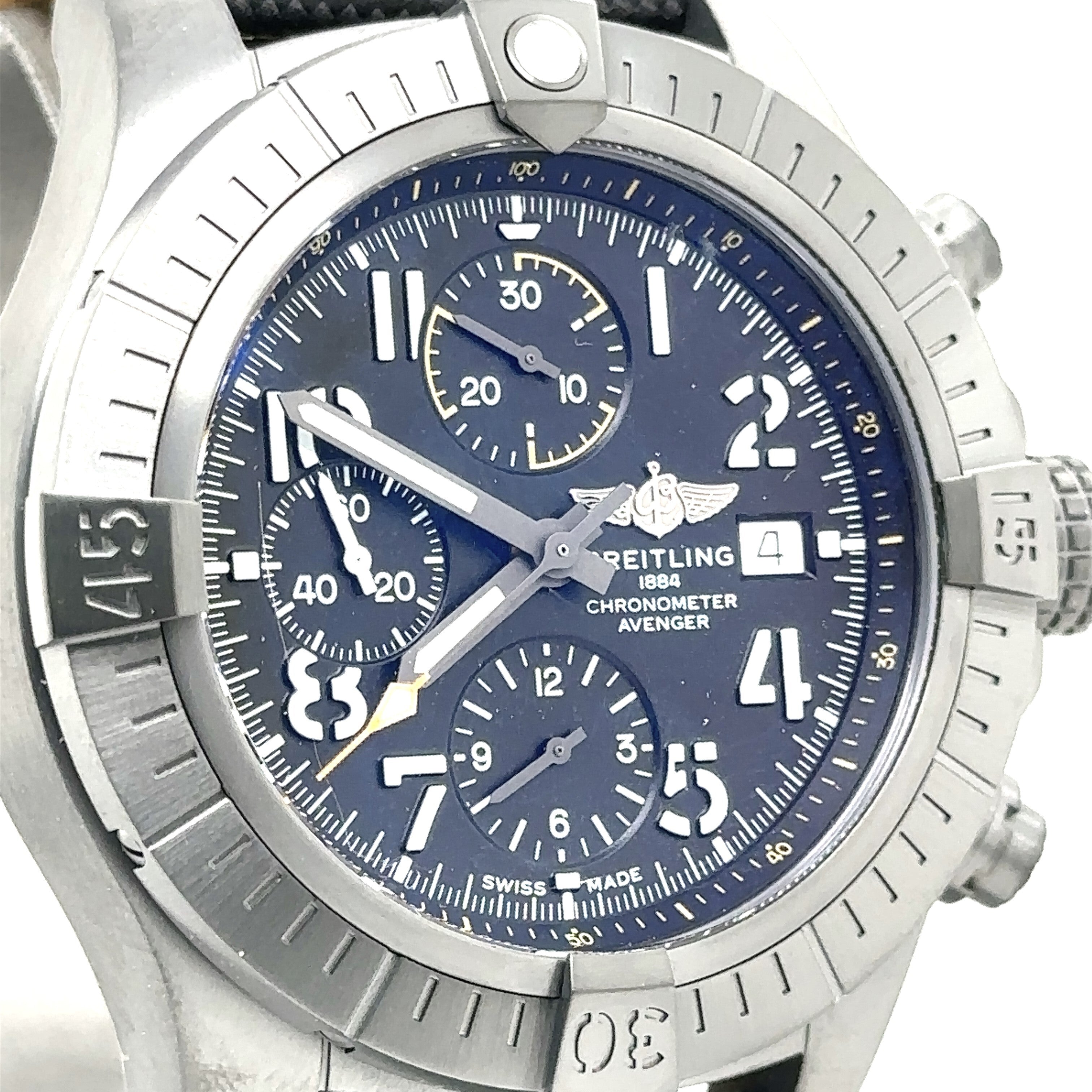 Avenger 45 Breitling V13317101b1x1 Breitling AVENGER CHRONOGRAPH