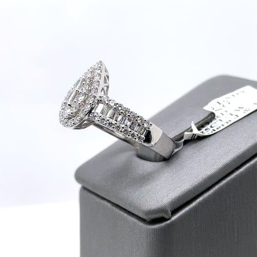 18k White Gold 1.25Ct Diamond Cluster Pear Shaped Ring 5.3gm, Size 7