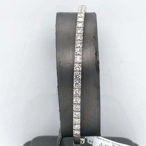 Platinum 2.50Ct Diamond Bangle Bracelet, 30.5G