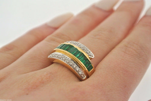 14kt Yellow Gold 2.00 CT Diamond & Emerald Ring 7.8gm Size 7 S102464
