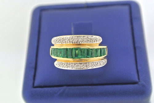 14kt Yellow Gold 2.00 CT Diamond & Emerald Ring 7.8gm Size 7 S102464